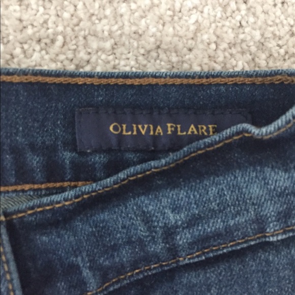 NWT Lucky Brand ‘Olivia Flare’ Jeans - Picture 2 of 5